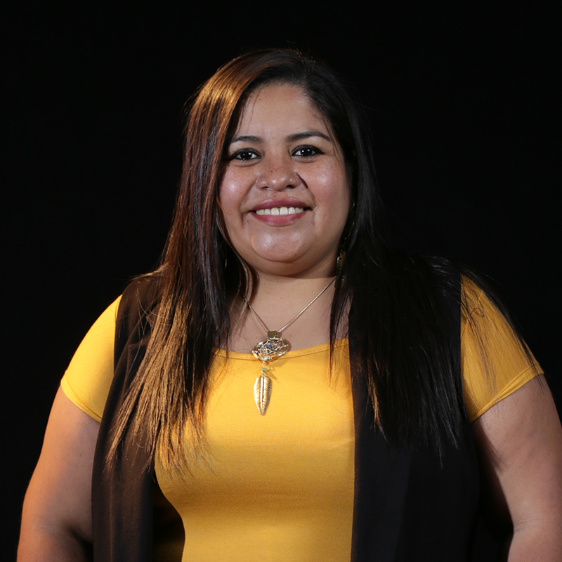 María Thäís Flores Cortés