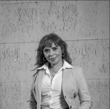 LUCÍA LORA