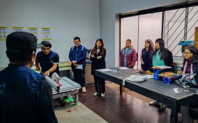 Inducción técnica fortalece el uso seguro y pedagógico del Taller de Realización en la UNAE / Ensad