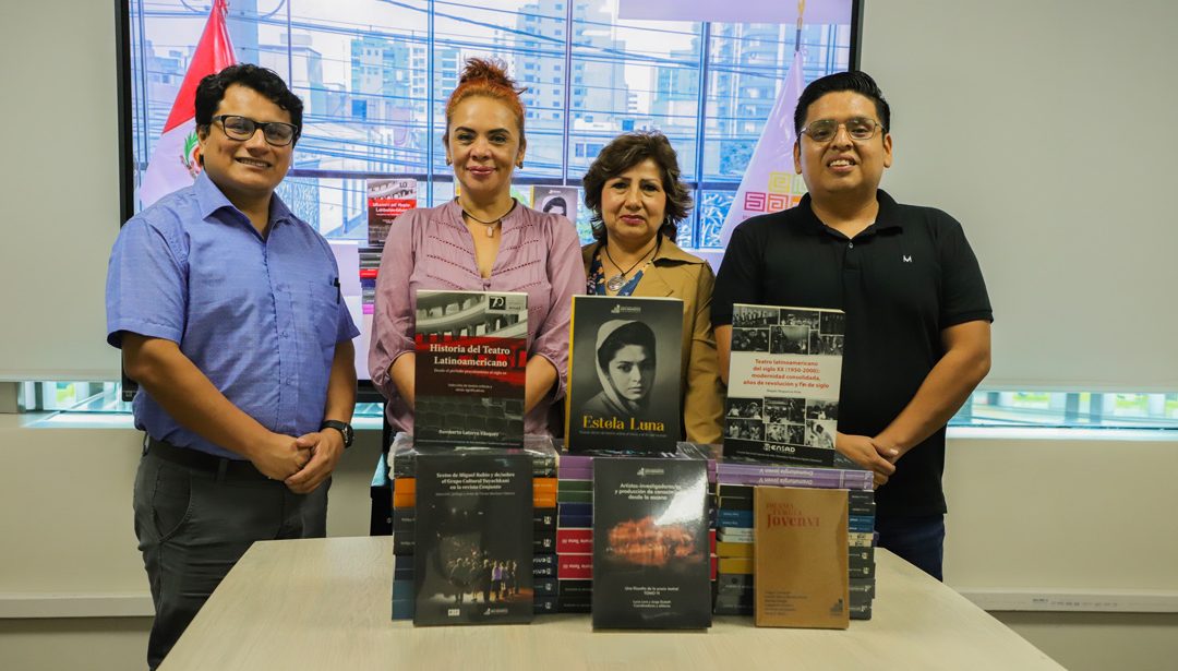 Donamos 60 publicaciones del Fondo Editorial a la Escuela de Educación Superior Pedagógica Monterrico